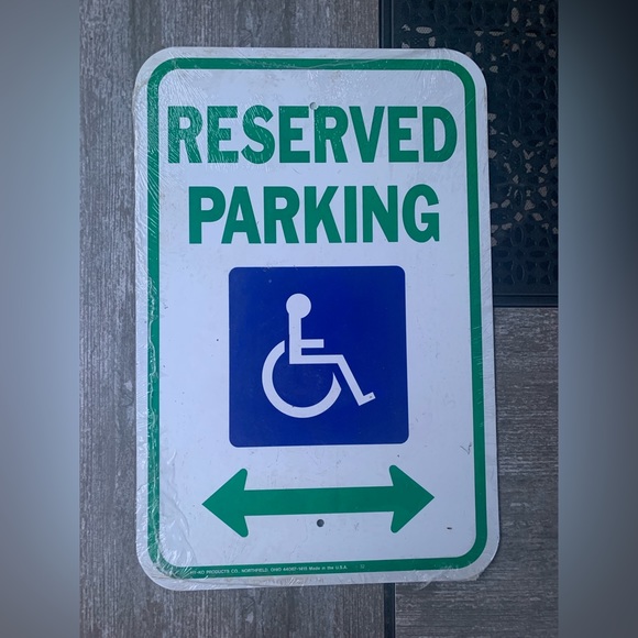 Metal Parking Signs SET of (6) - Picture 2 of 3